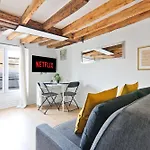 Studio Quartier Saint-Michel Notre-Dame 4 Free Netflix
